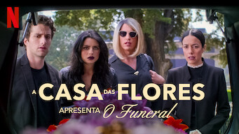 La casa de las flores: El funeral